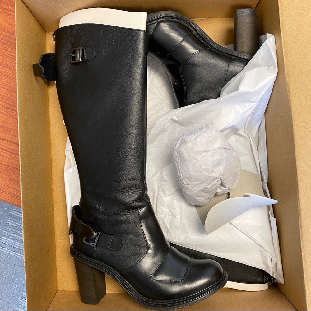RARE Dr. Martens Ava Boots (US 8, EU 39i) in great condition